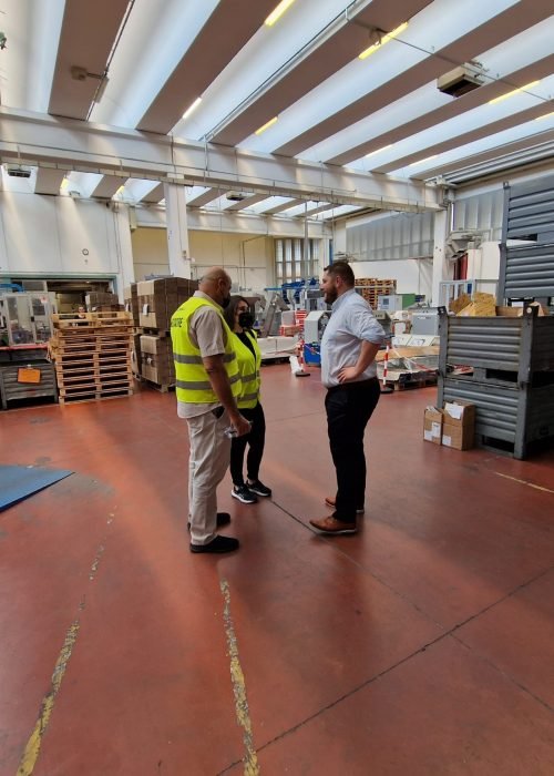 d963dc99-7cc7-4d53-a1b3-af835d77dbaa